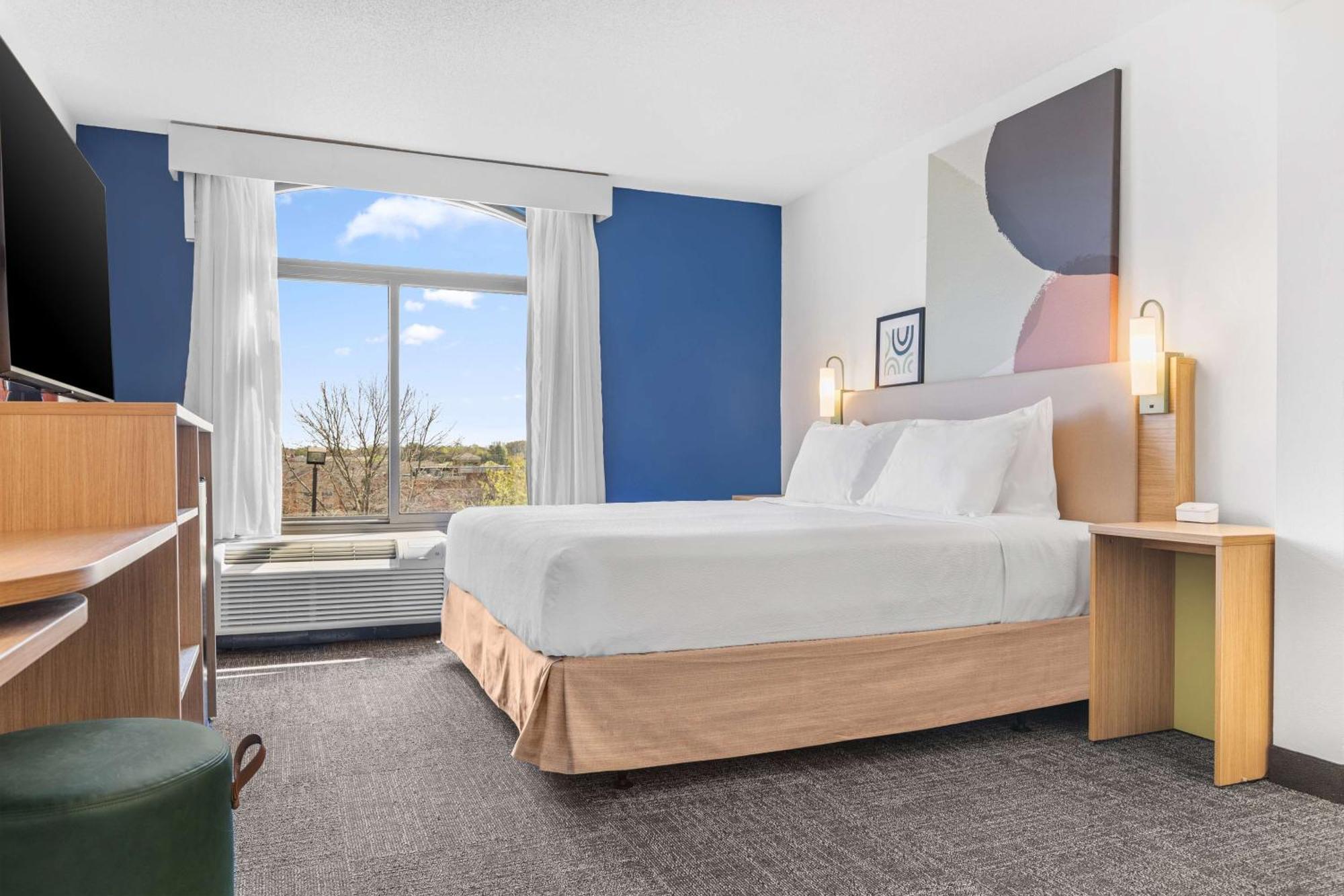 วินเกท บาย วินด์แฮม ชาร์ลอตแอร์พอร์ต เซาท์/ I-77 ทิโวลา Hotel ชาร์ล็อต ภายนอก รูปภาพ